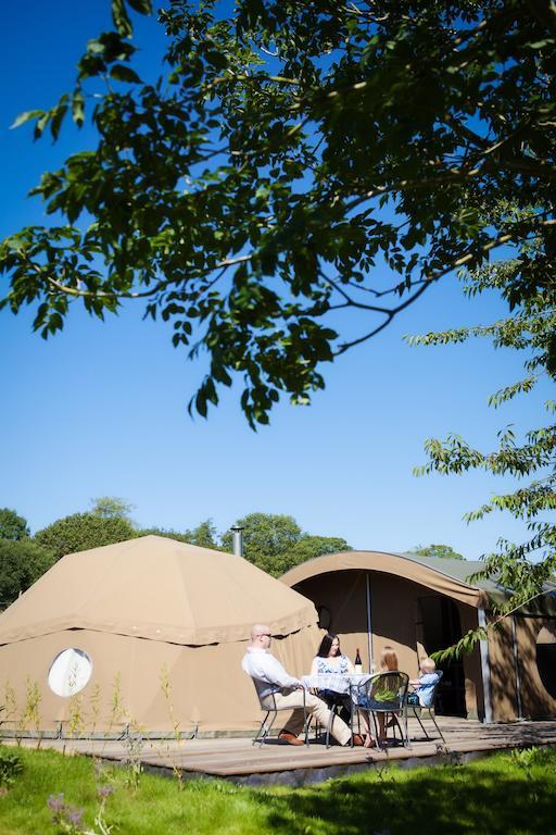 מלון Trinity Durrell Wildlife Camp מראה חיצוני תמונה