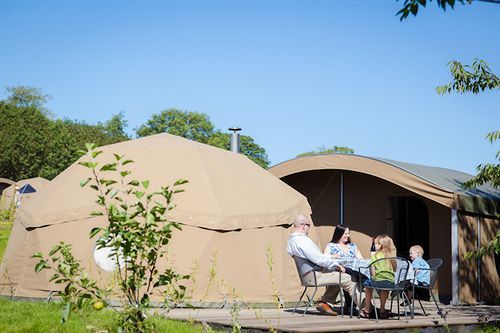 מלון Trinity Durrell Wildlife Camp מראה חיצוני תמונה